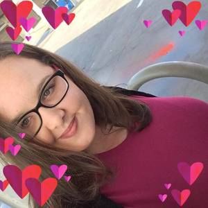 Meet your Posher, Crystal
